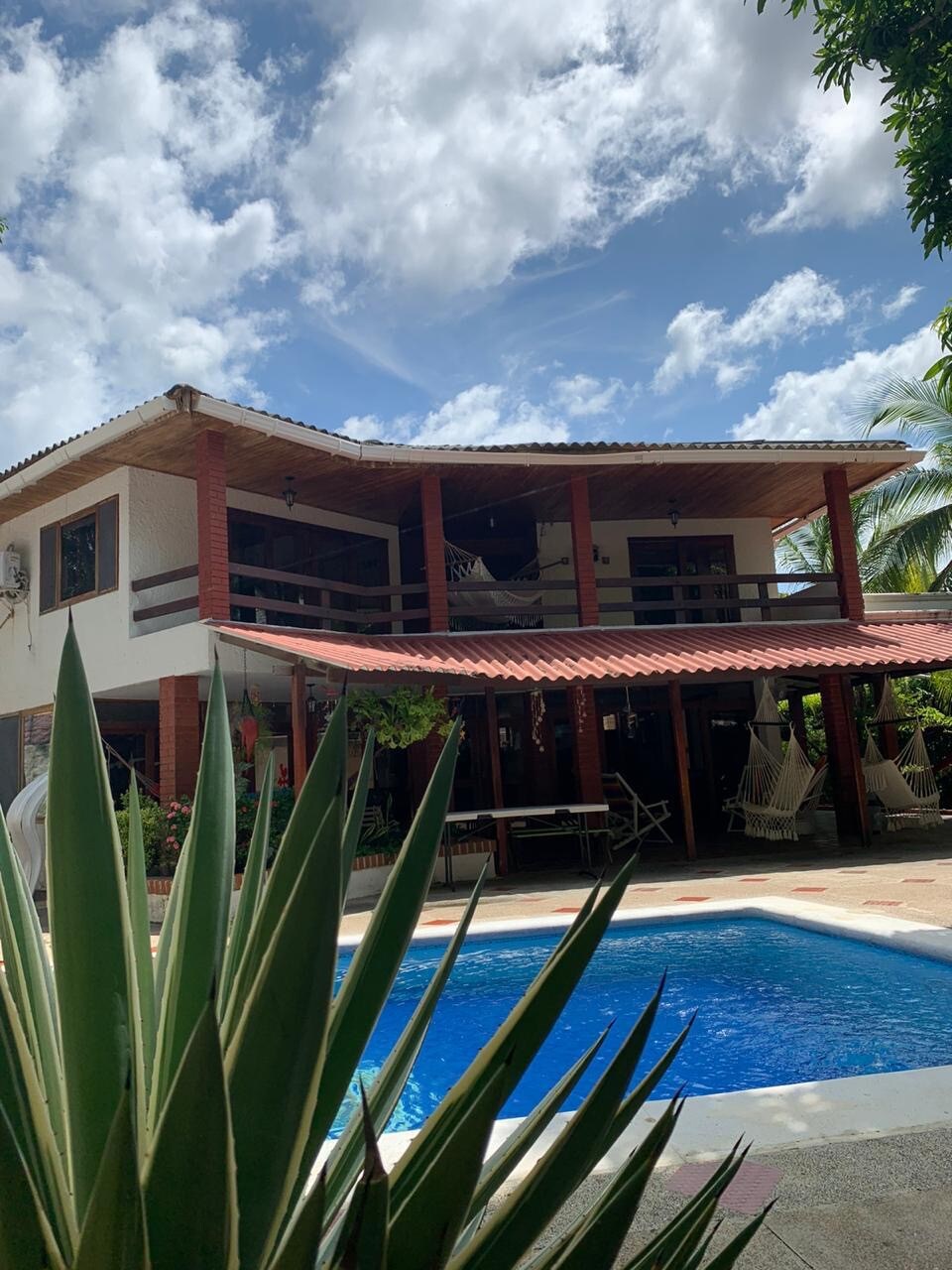 Cerca a Barranquilla : Villa Nova (playa Mendoza)