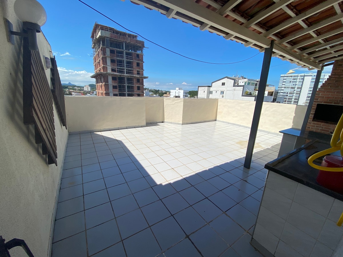 Cobertura/duplex com ótima localização