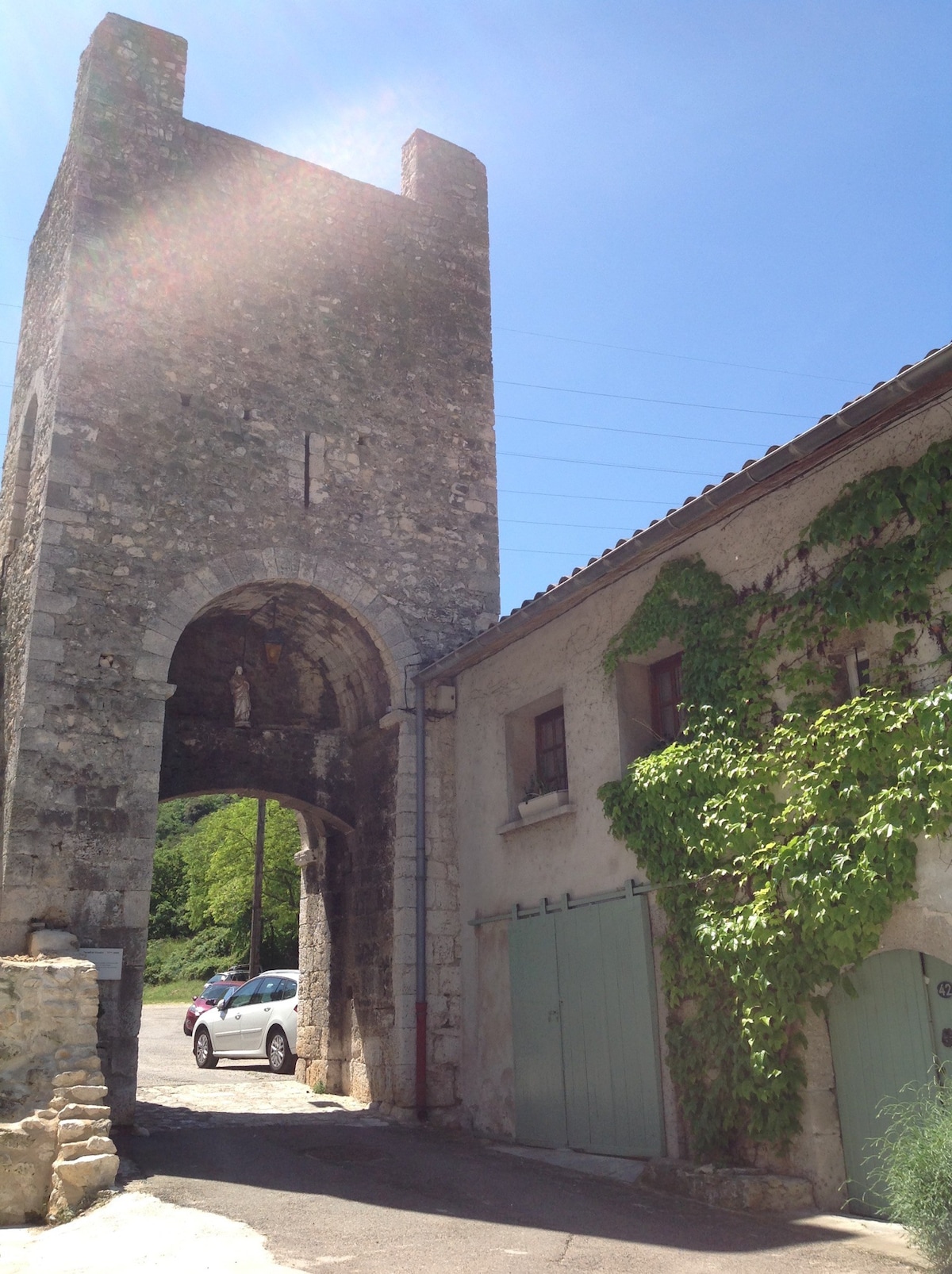 Logement des Gardes indépendante cité médiévale