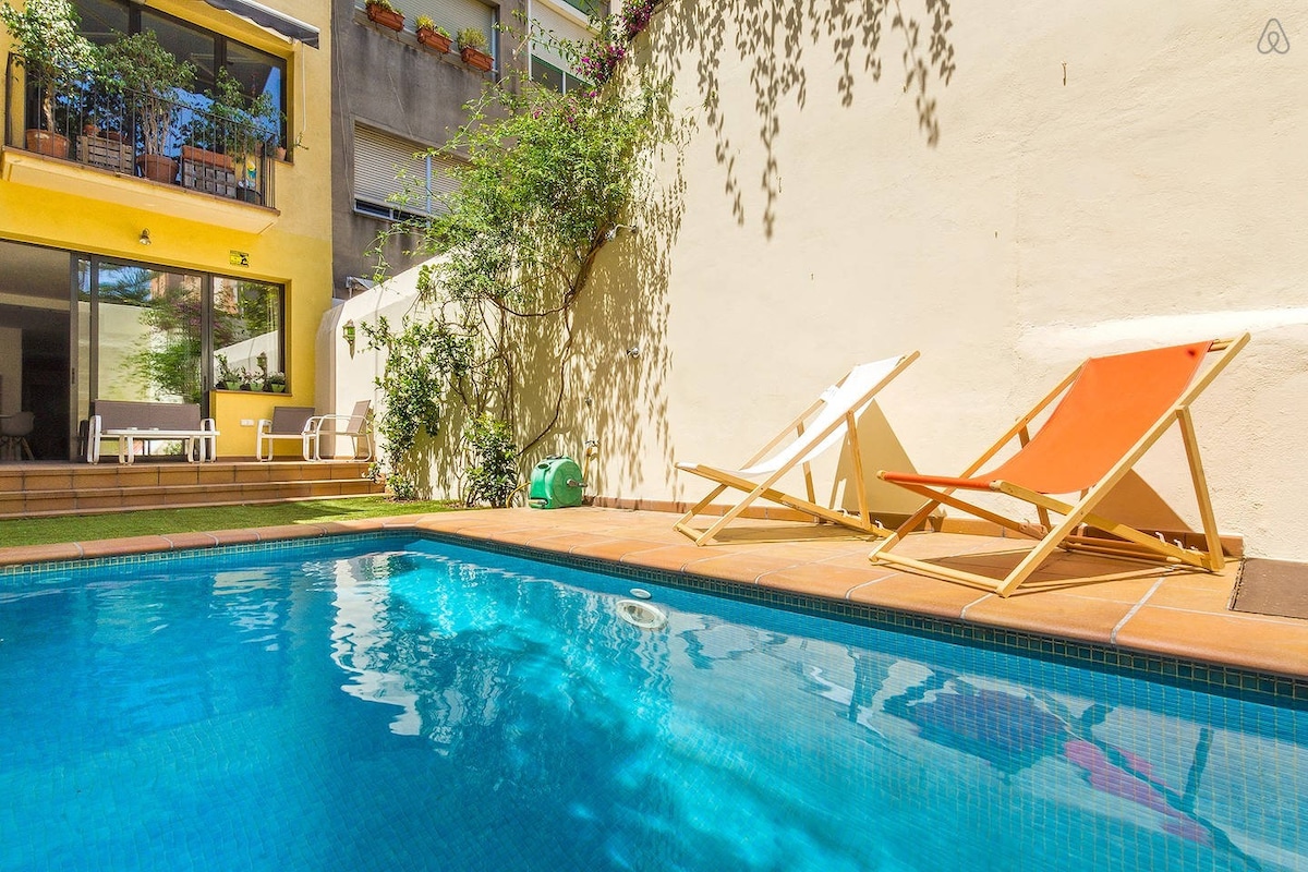 带私人泳池的格拉西亚现代公寓