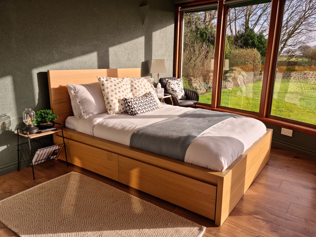 舒适的1卧室花园客房出租在Roscommon