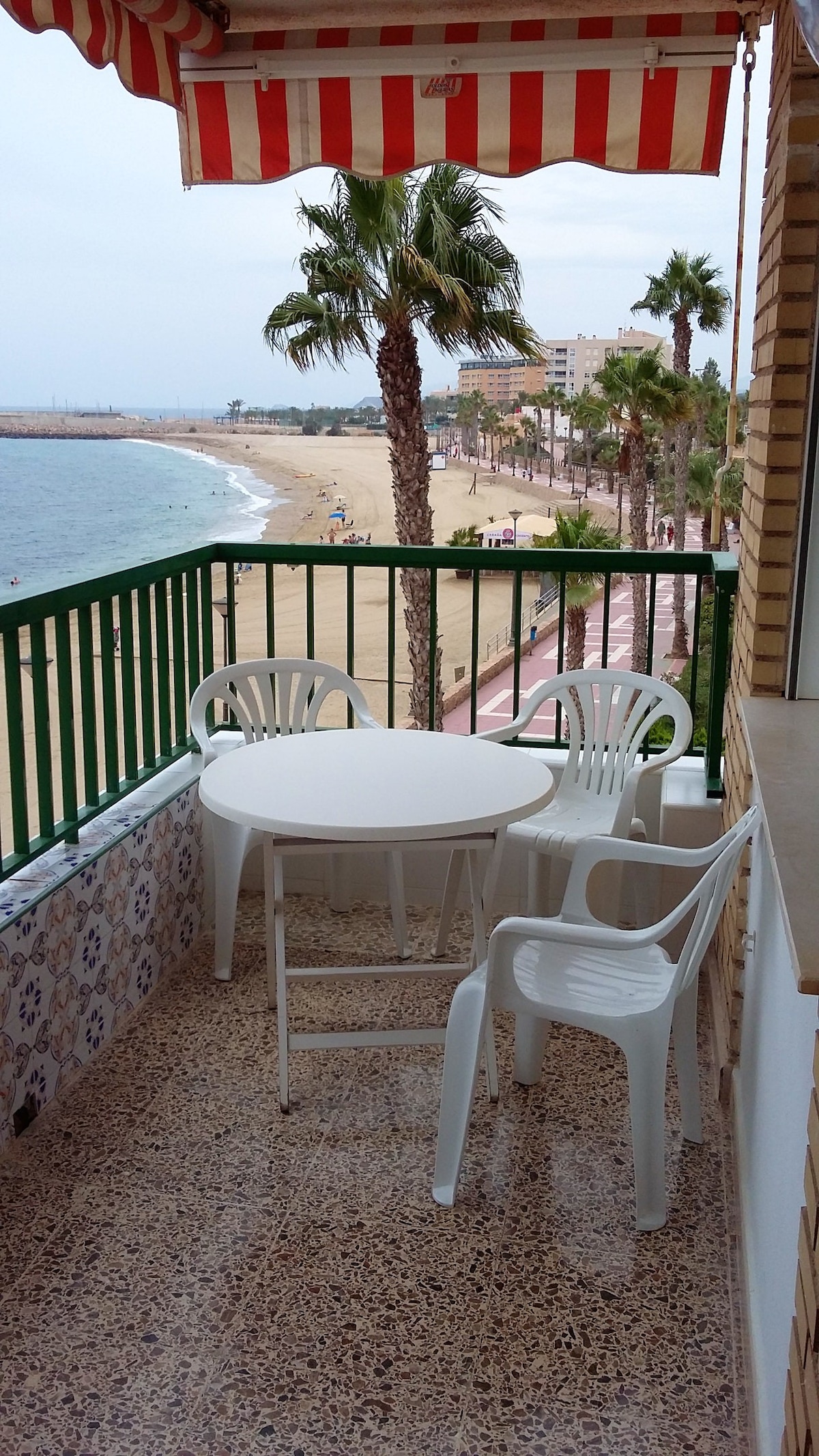 Appartement for 4 ppl. with shared pool at Águilas