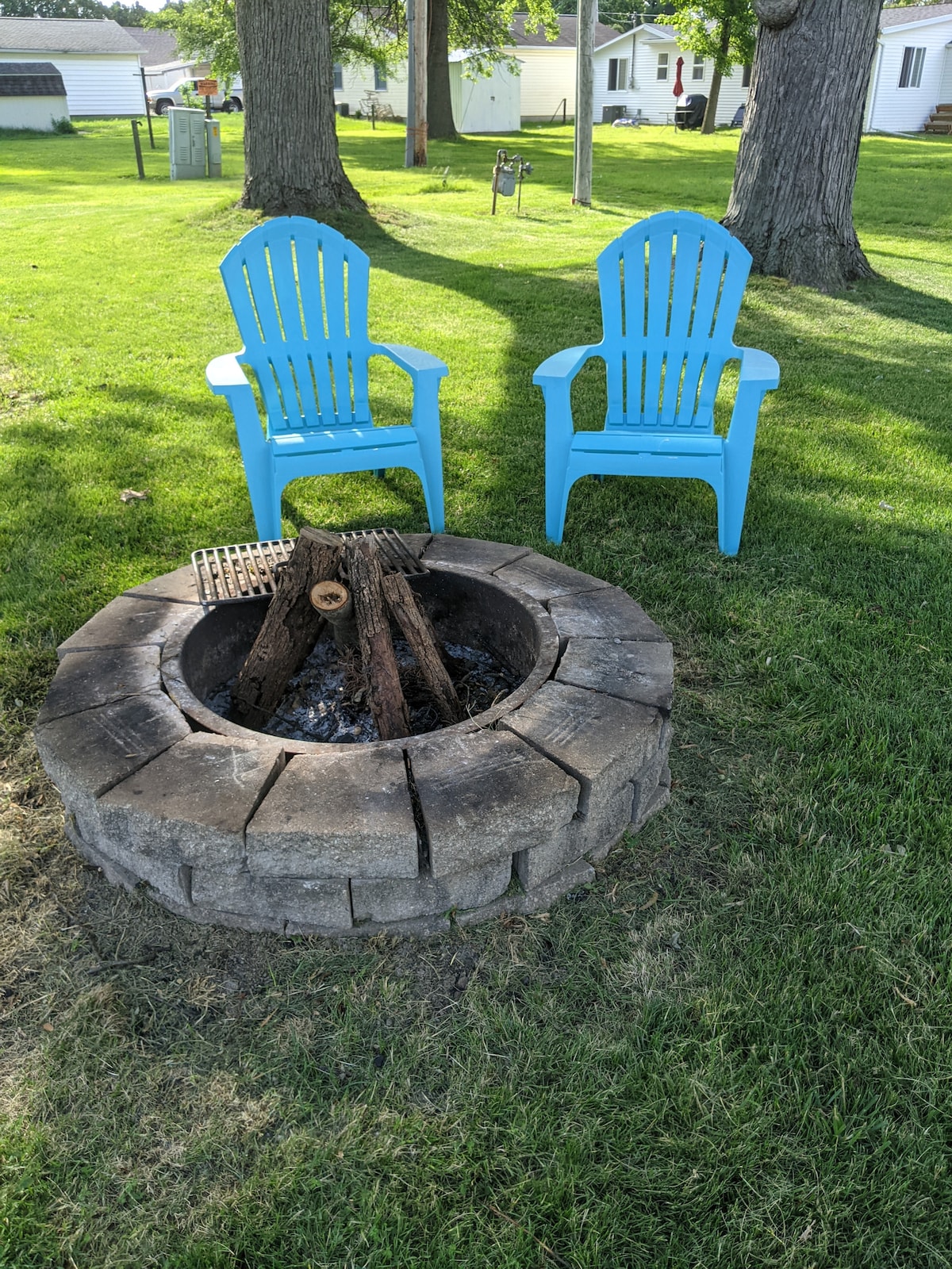 Buchanan St Retreat w/patio and fire pit