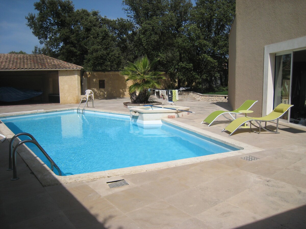 maison 180 m2 avec piscine