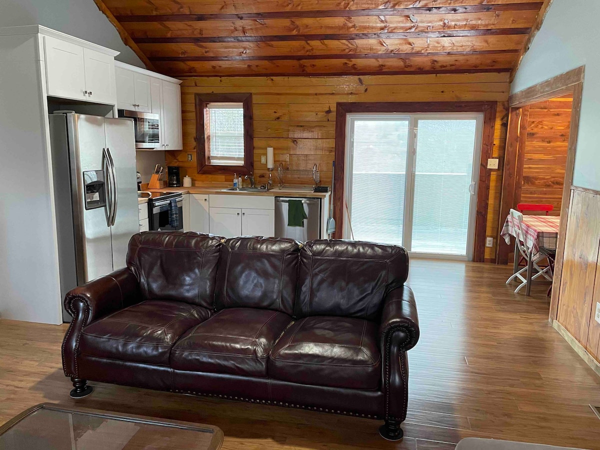 Comfy Cottage Next To State Park/Lake/ATV Trails
