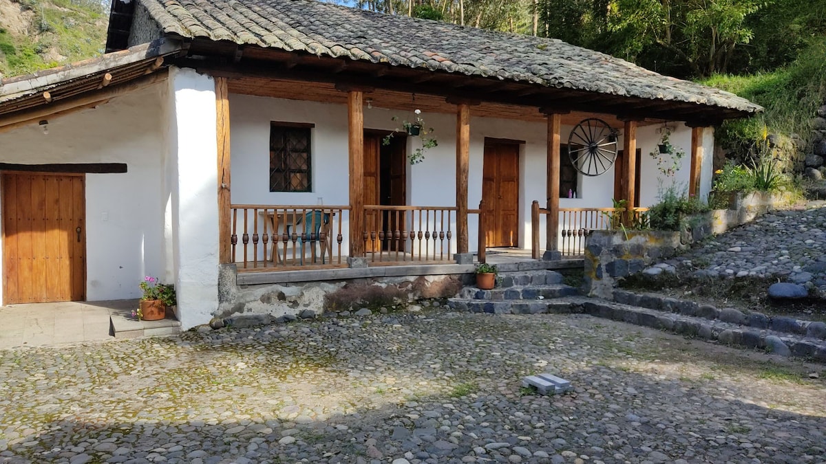 Casa hacienda El Molino ，机场