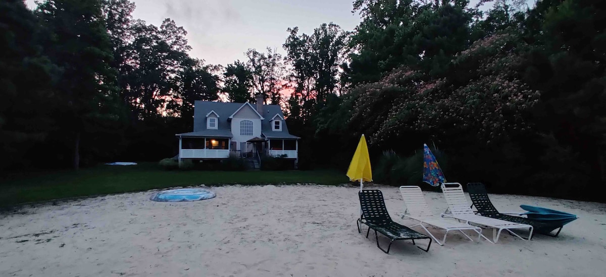 Private Beach House on the Chesapeake Bay