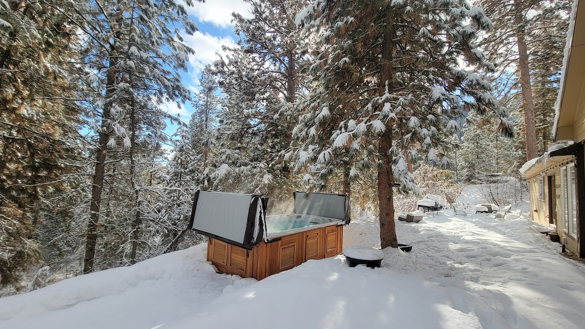 Shattuck Mountain Retreat