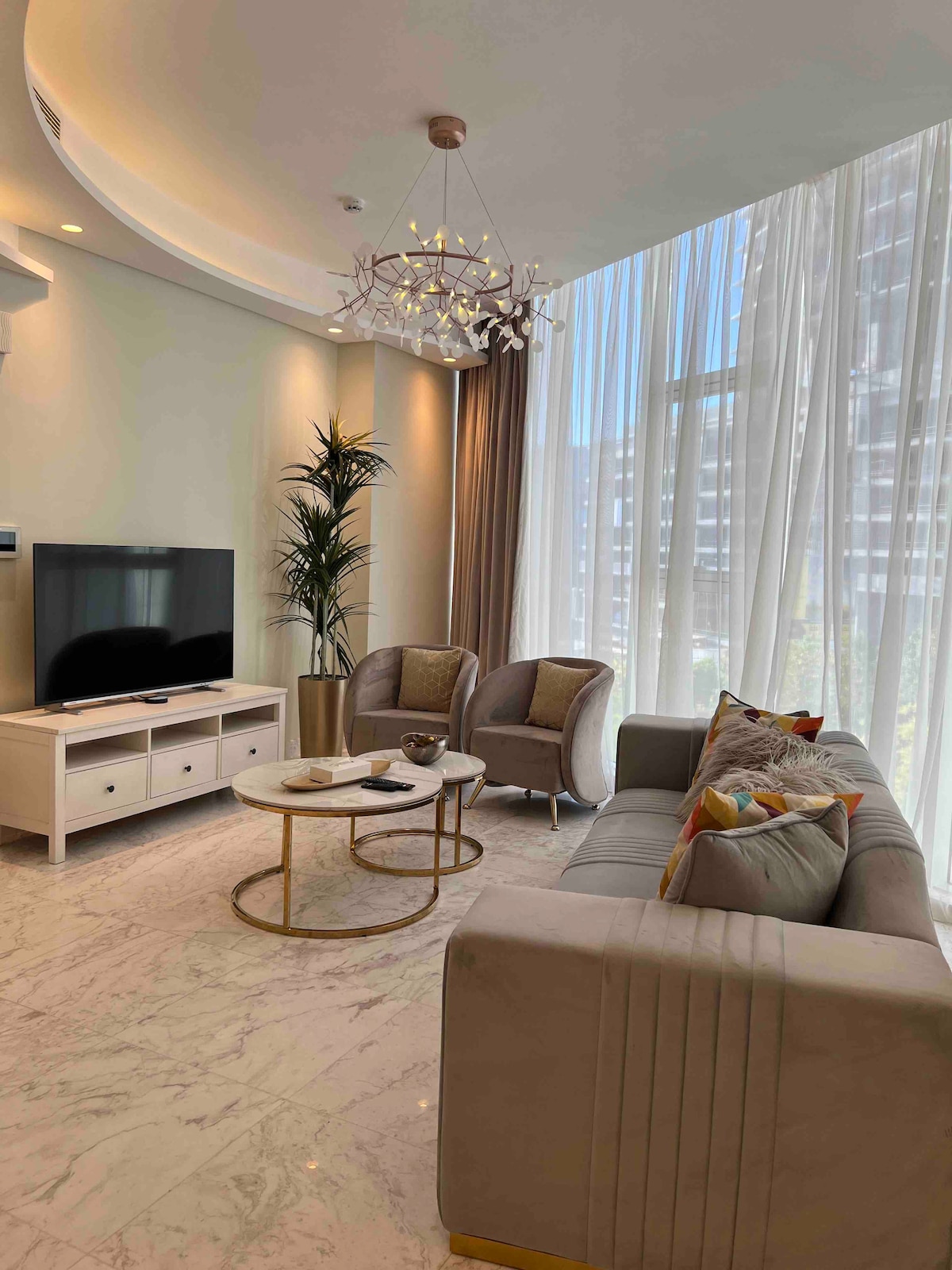 1 Bedroom Luxury Apartment