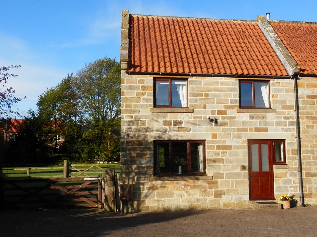 Lowdale Cottage -位于乡村的舒适小屋