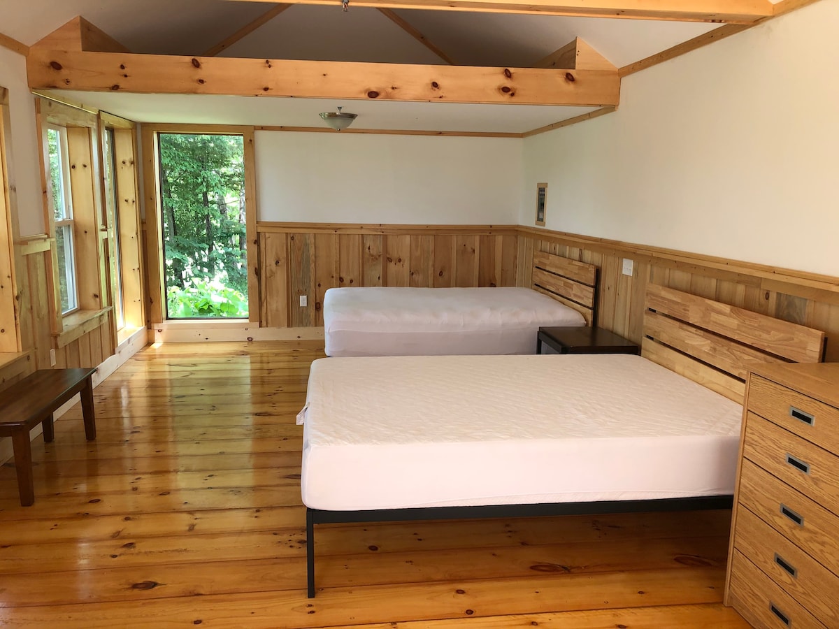 Big Ben的Riverview Tiny Home