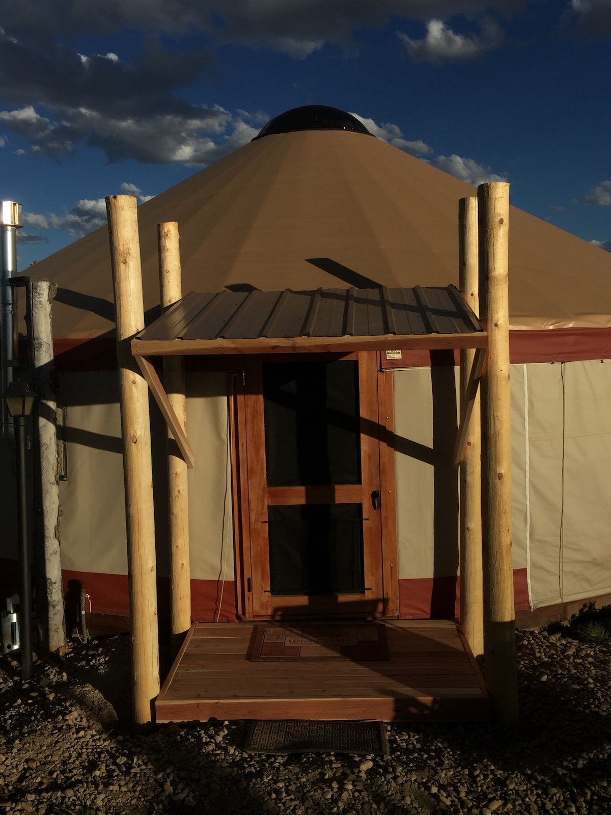 The Jolly Rancher-Clint Eastwood Yurt