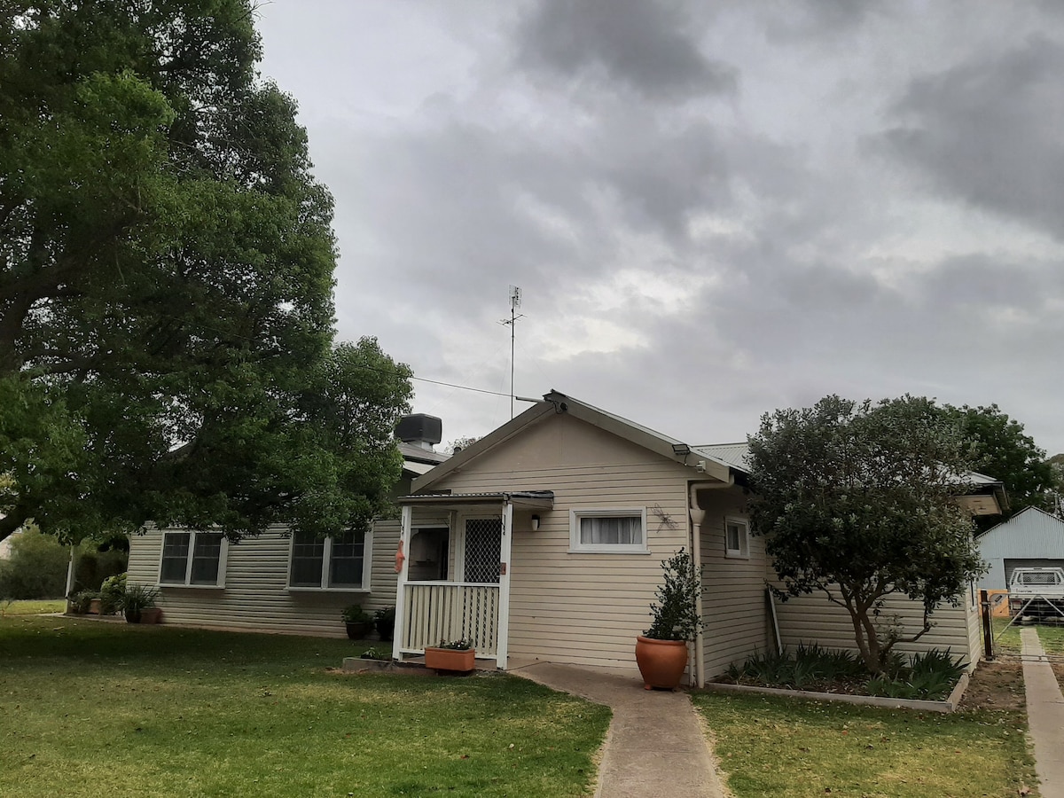 The Old Surgery, Jerilderie.