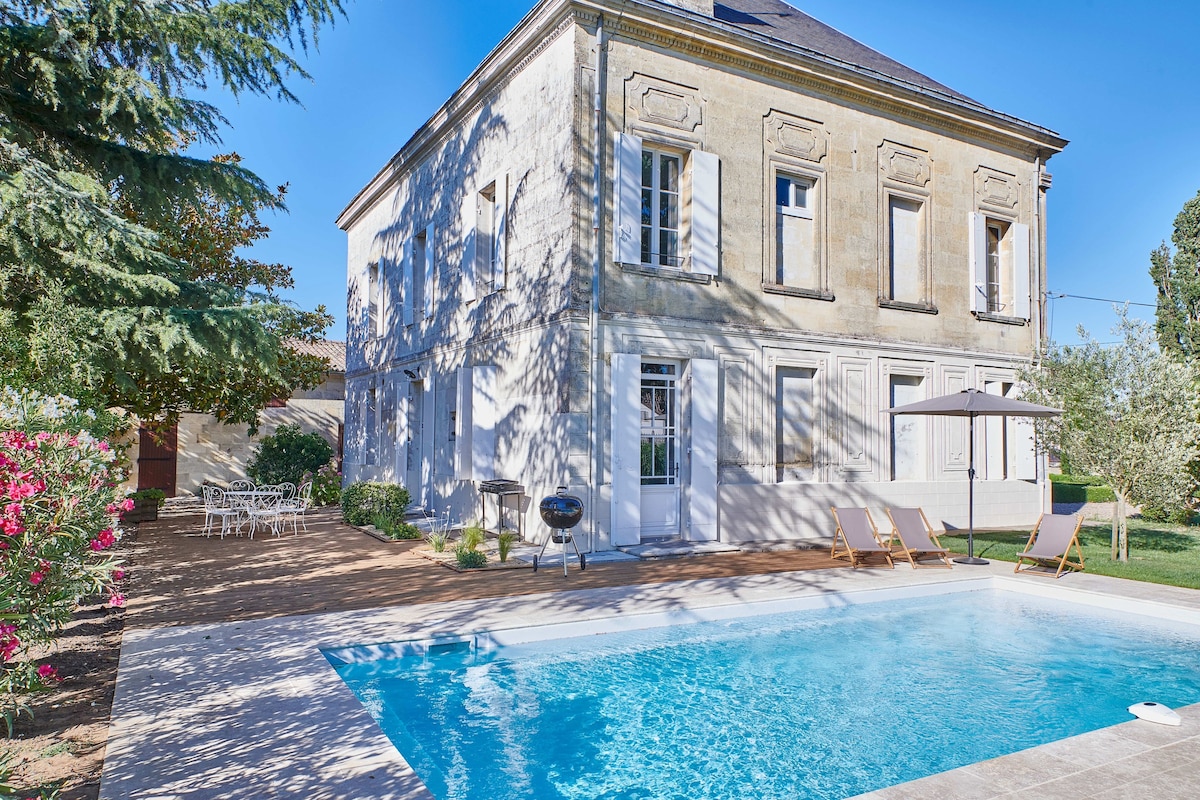 豪华葡萄酒庄园Saint-Emilion Grand Cru ，带私人泳池
