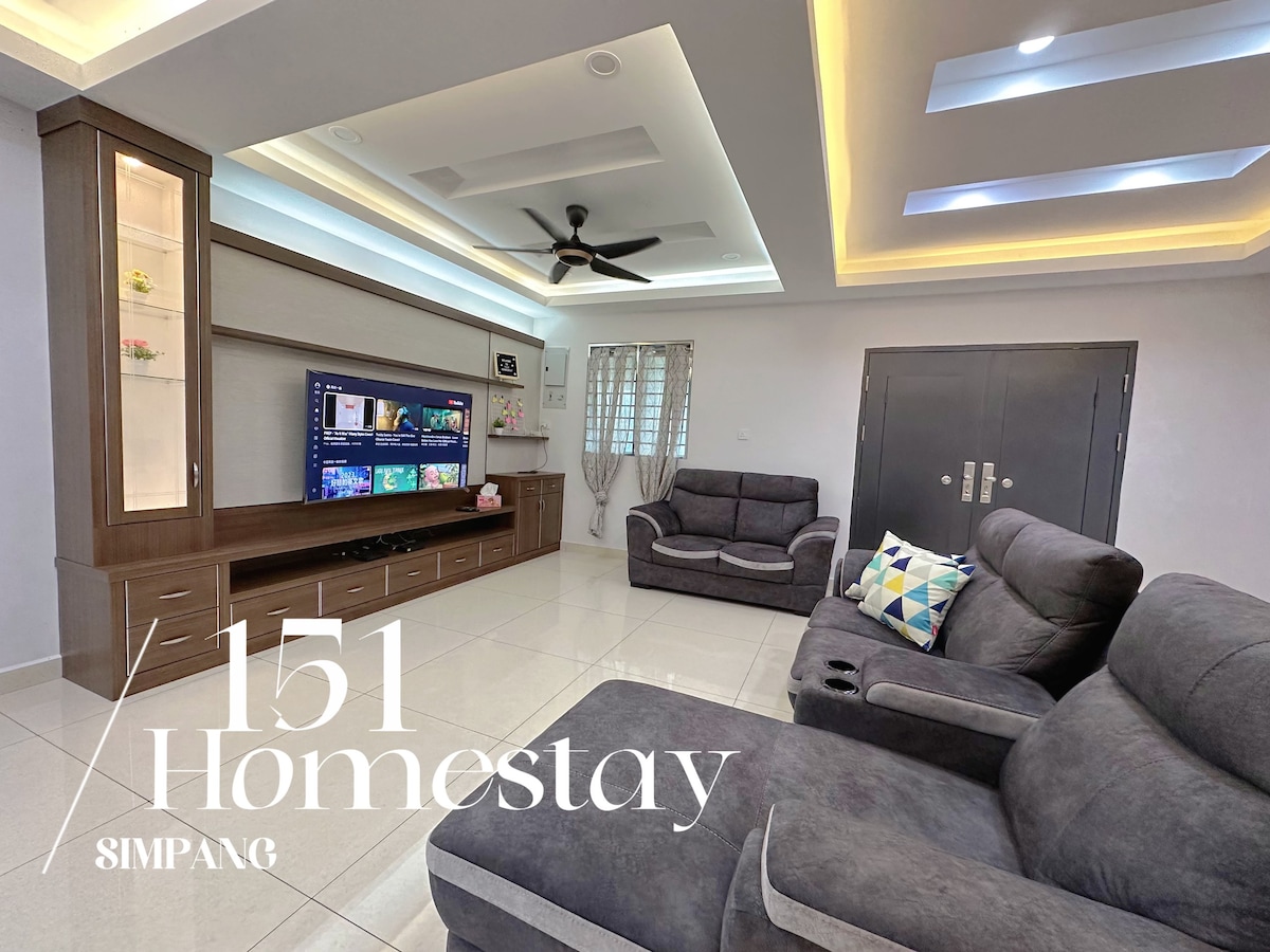 151 Homestay,Simpang