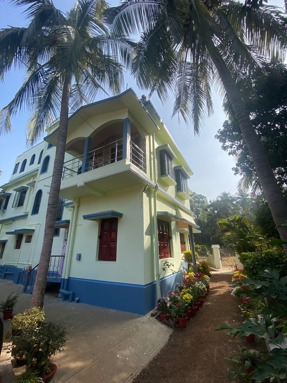 Saptaparni Homestay Entire groundfloor.