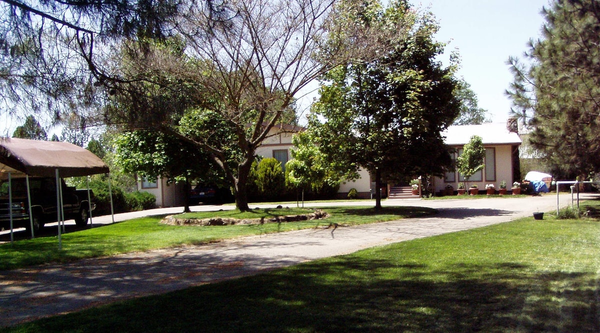 Ahwahnee Bunkhouse Near Yosemite National Park