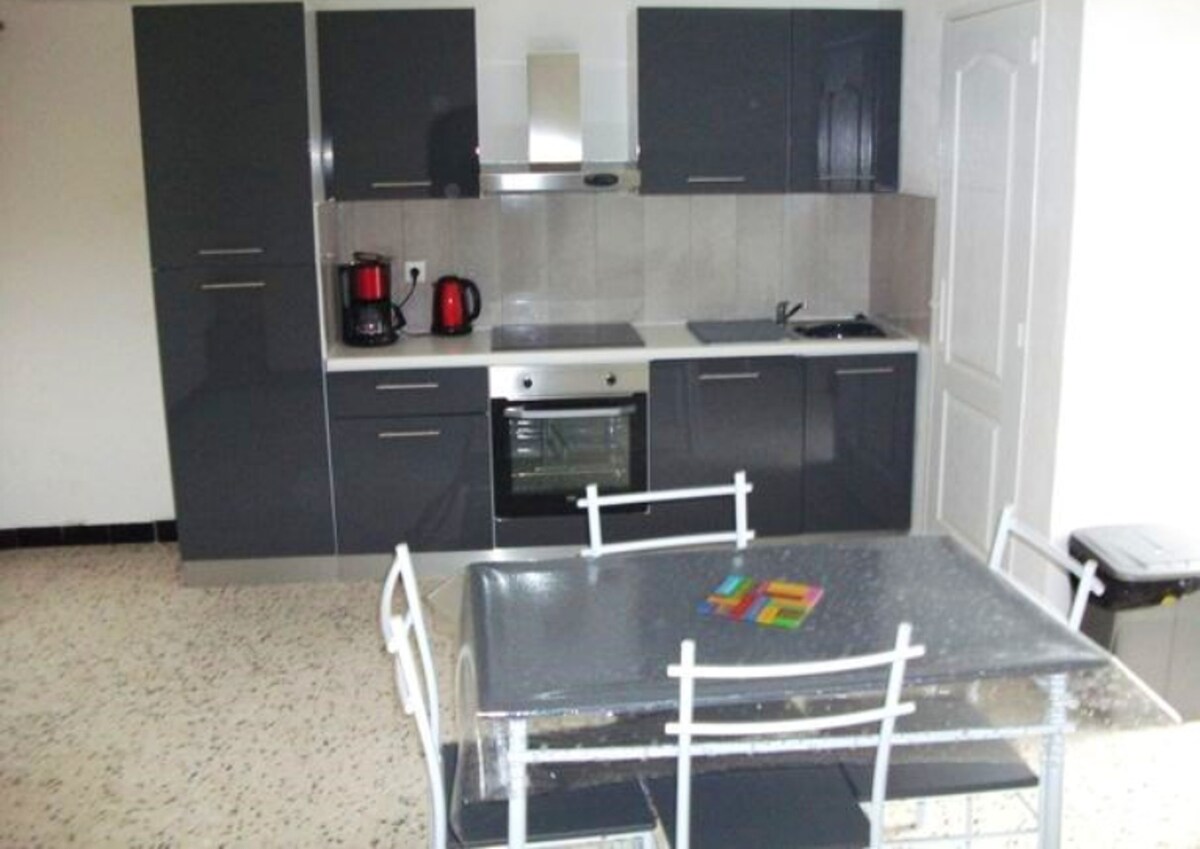 Nice apartement for 4 ppl. with garden at Bessèges