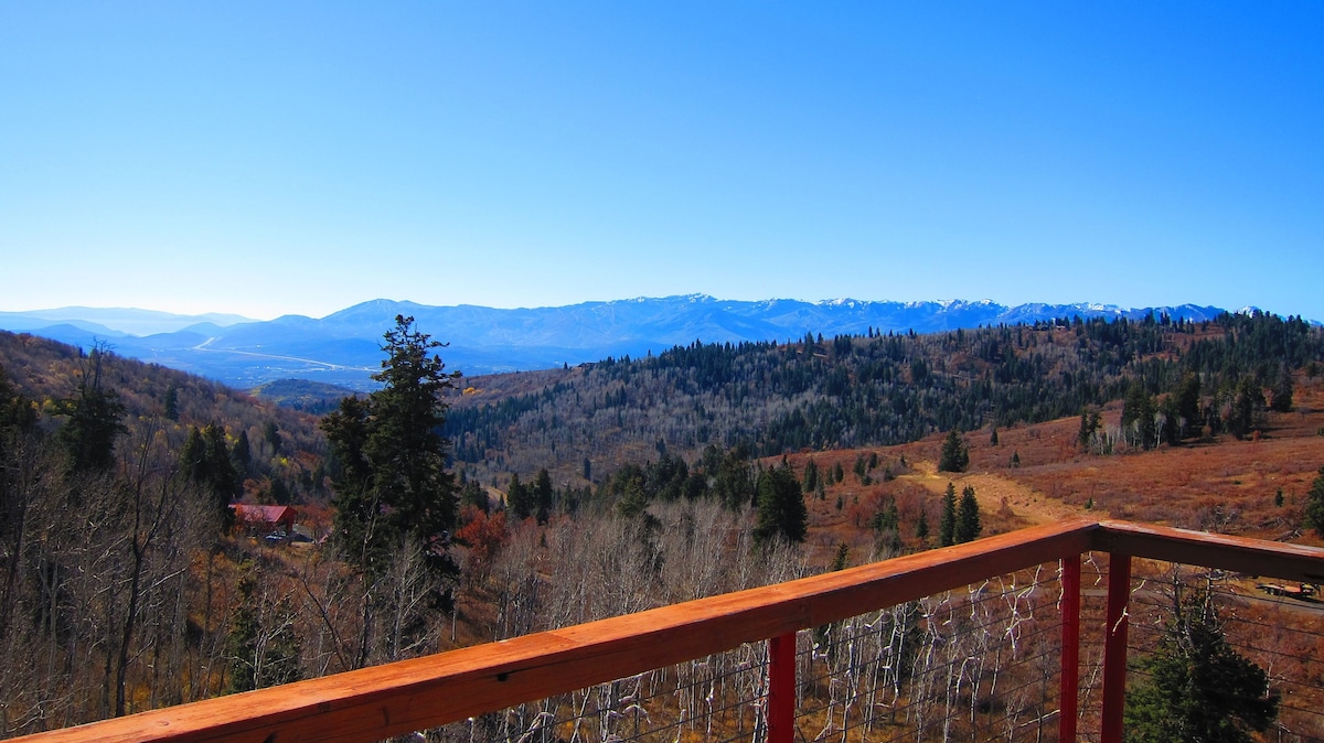 Towerhouse - Modern Cabin @ 8,000ft