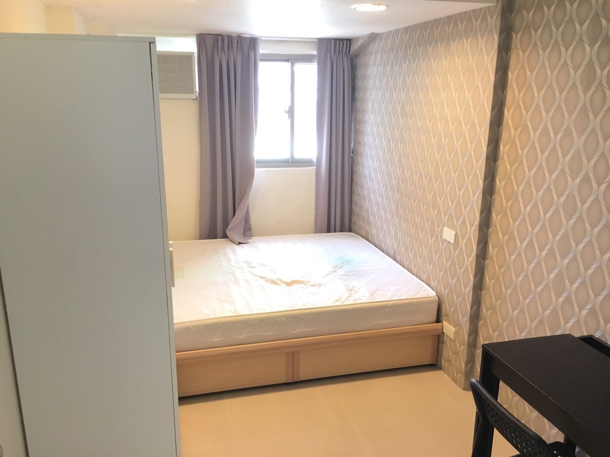 cozy room in central Taipei/台北市中心舒適私人空間