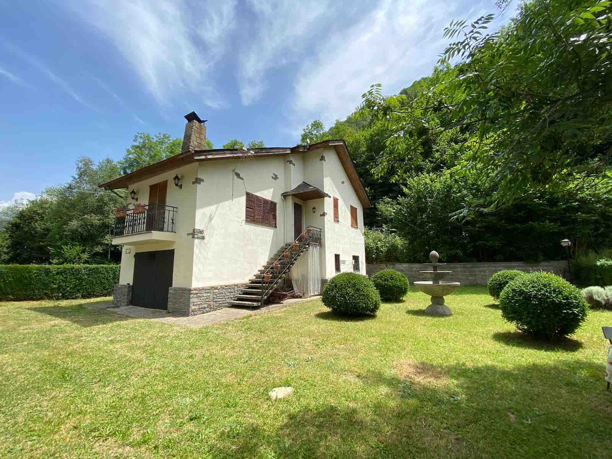 chalet independiente Vall fosca , pirineo catalán