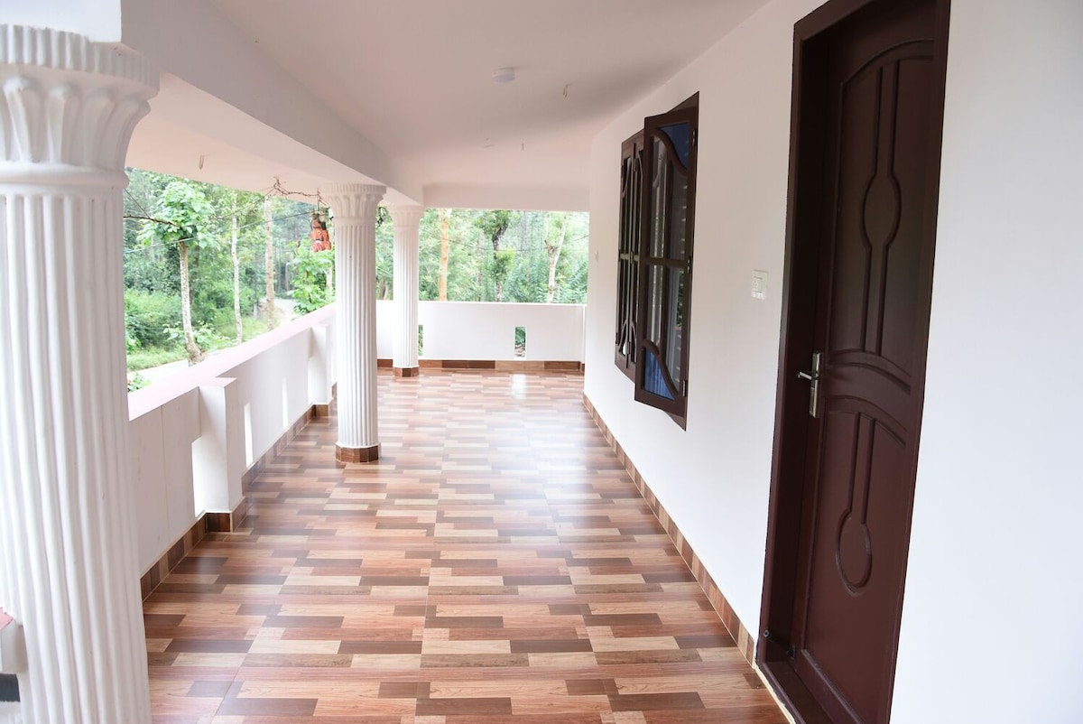 Sanjus Homestay, Ammathi, Coorg {Plantation view}