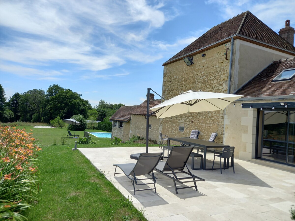 Maison de campagne familiale avec piscine