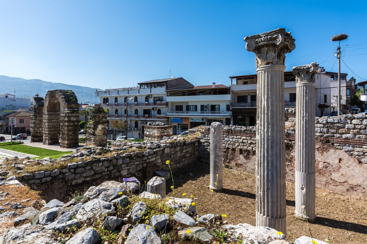 Selcuk Ephesus Castle View Suites-3