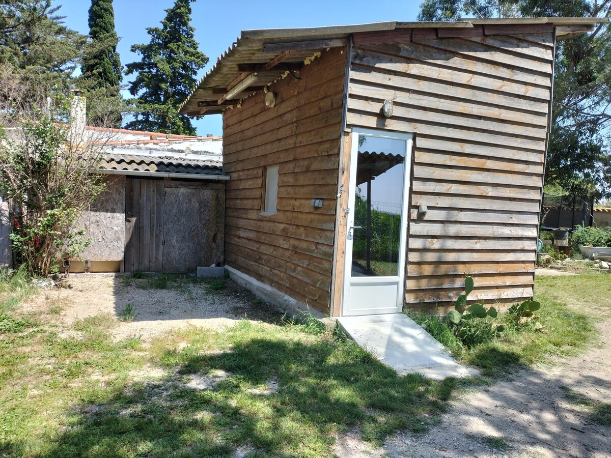 Chalet au bord de l'étang.