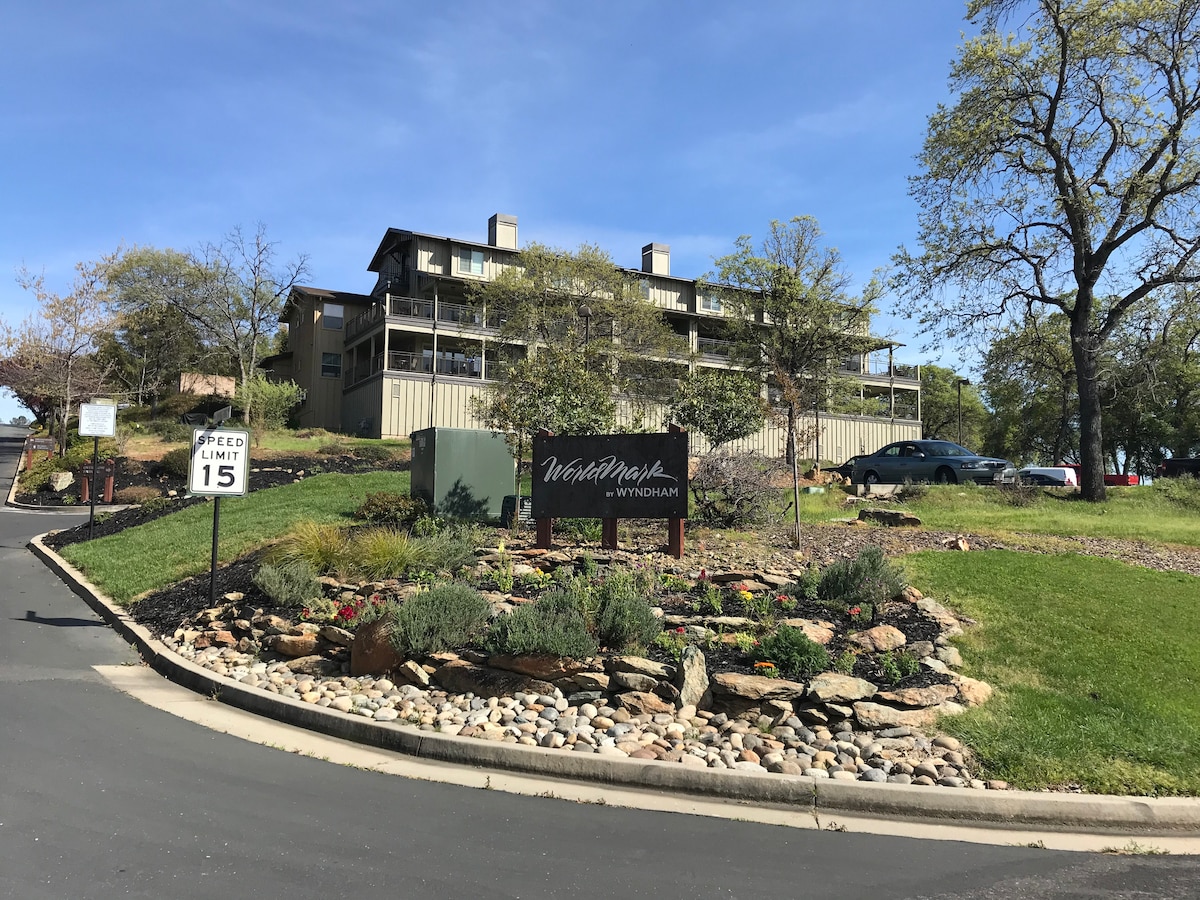 Wonderful Foothills/Gold Country Resort Getaway