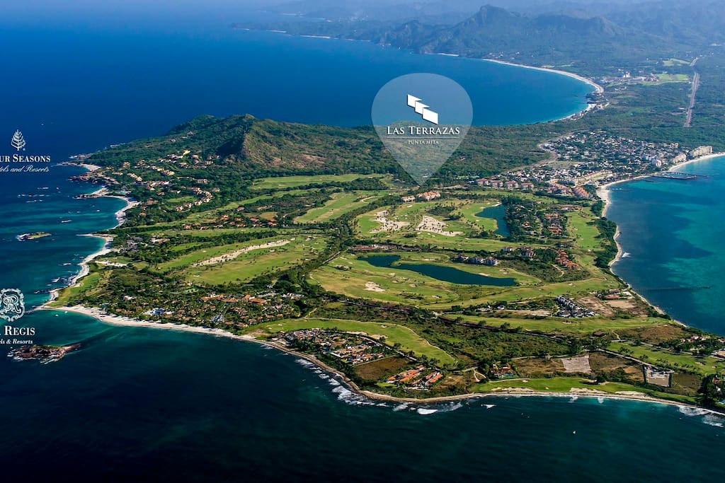 punta mita inside the gates, poolside golf villa.