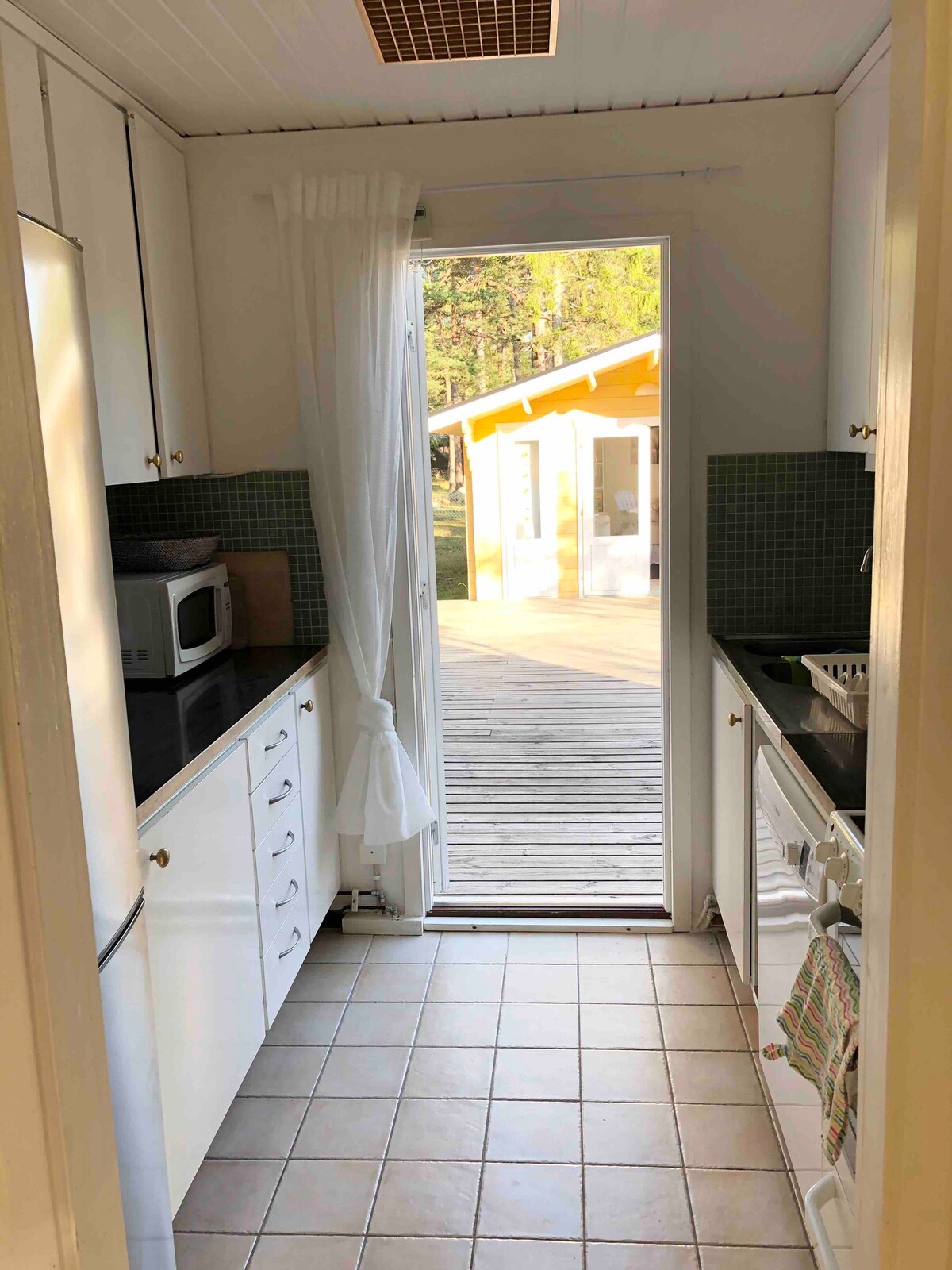 靠近大海和Visby的舒适小屋。