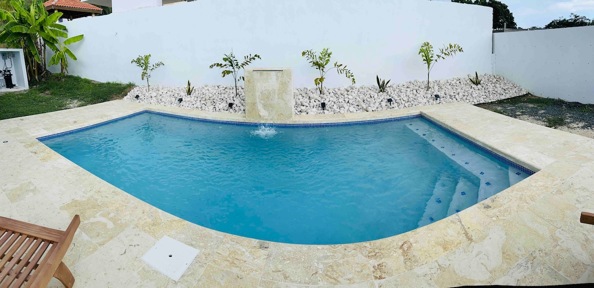 Casa con piscina privada en Parguera 8 personas