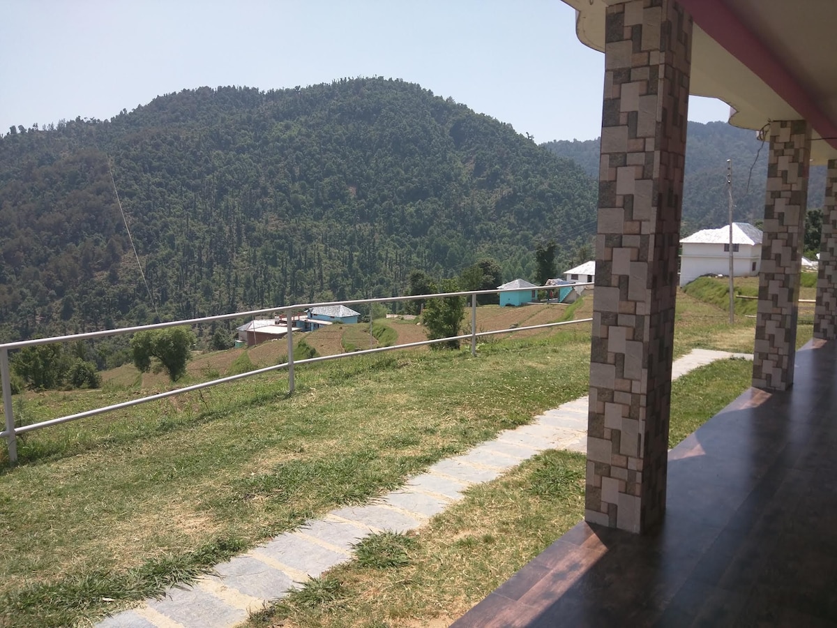 Quaint guesthouse amidst mountains and nature