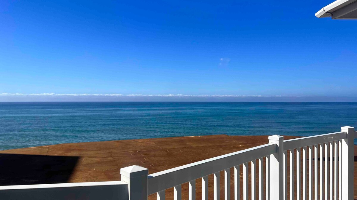 Ocean-Front Beach Cottage