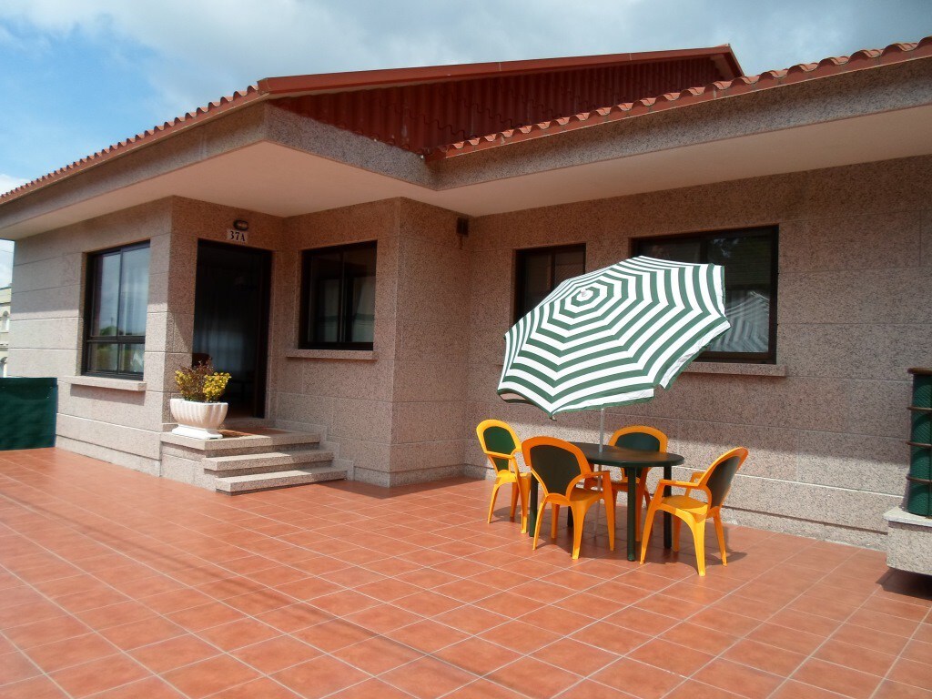 Vivienda en el campo con terraza en Sanxenxo