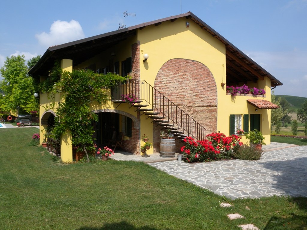 Relais Cascina San Martino - East apartment