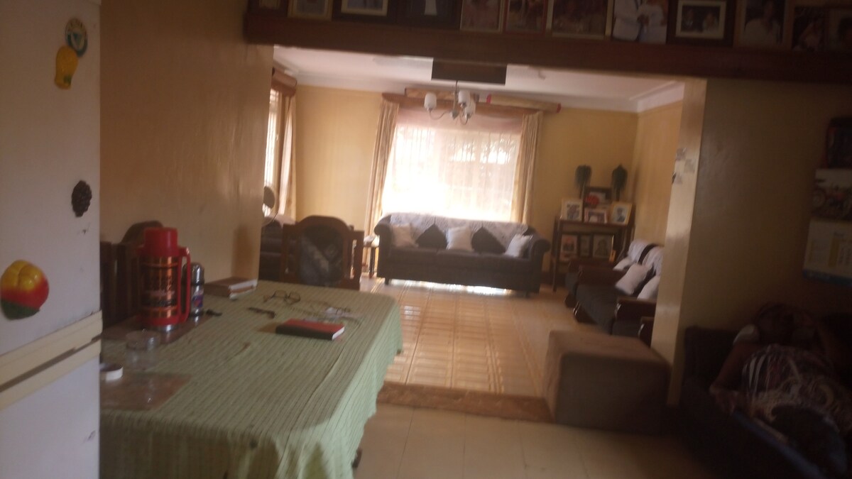Mukobe寄宿家庭设施：位于乌干达的Jinja