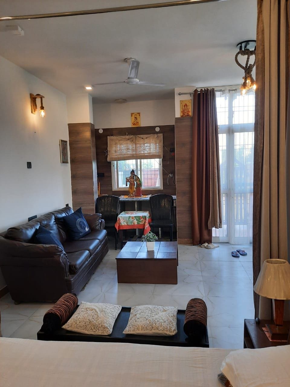 Gaurang Eternity Homestay 2Bhk Ctg near Premmandir