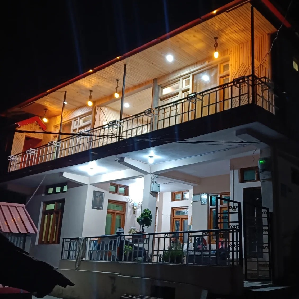 Raithal Homestay (morden stay)