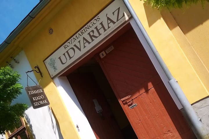 Dunaföldvár的民宿