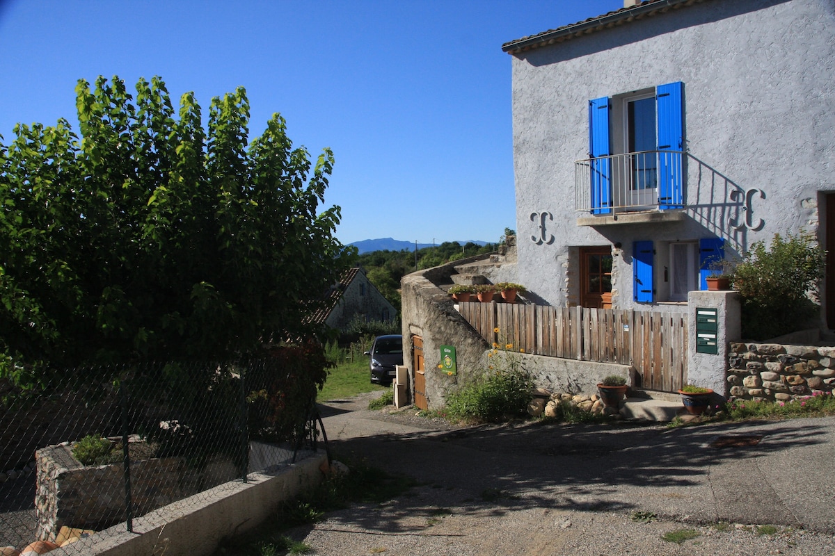 PROX SISTERON CHARMANT T2-PLAIN PIED CALME &NATURE