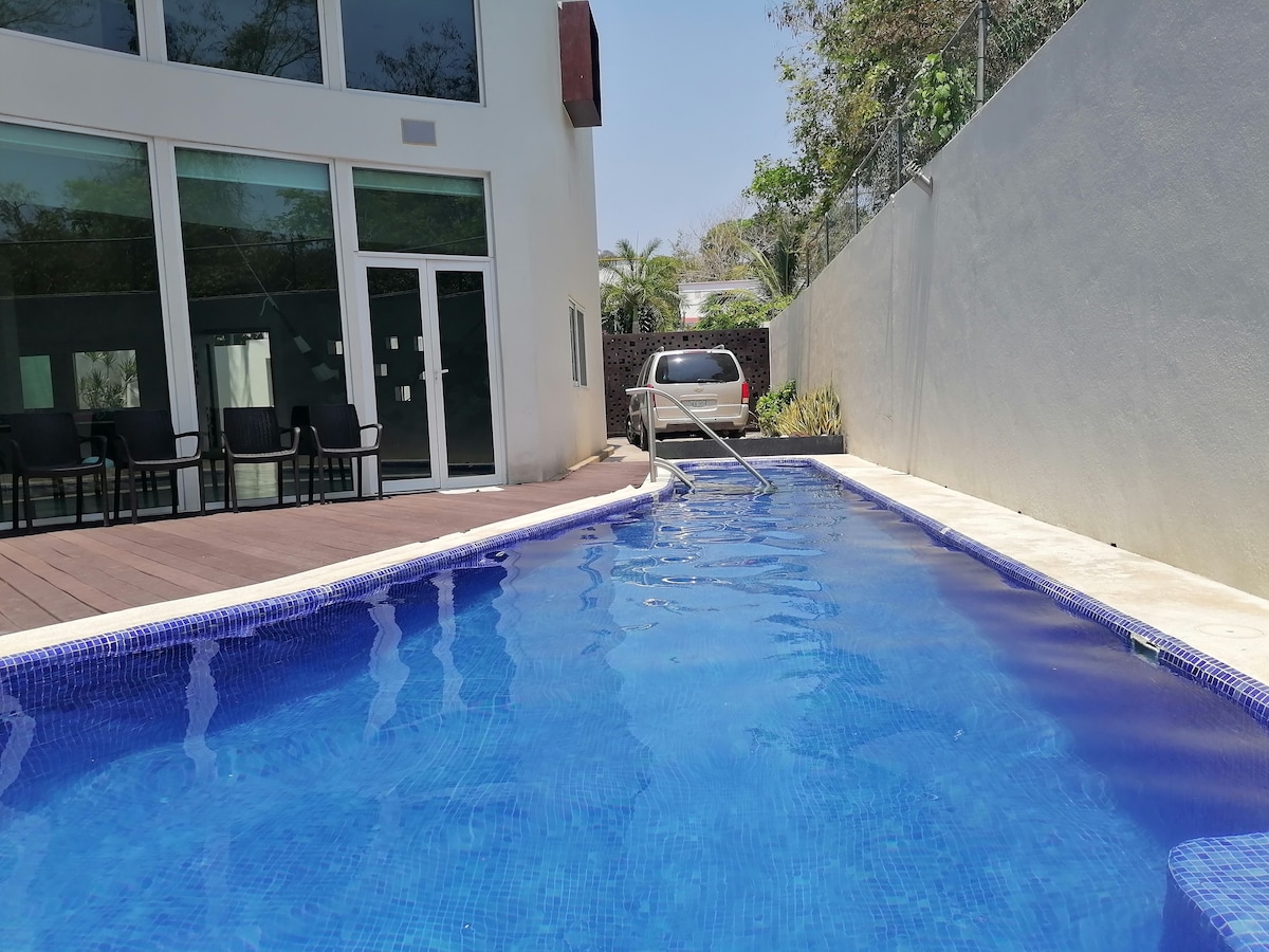 Casa Cocuyos Residencial Golf Course Ixtapa