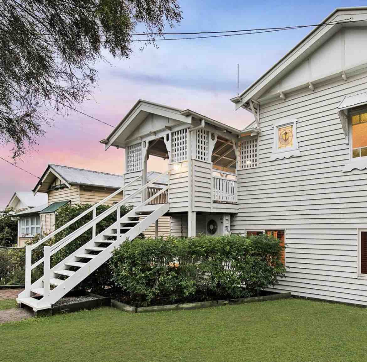 Classic large Queenslander house with garden