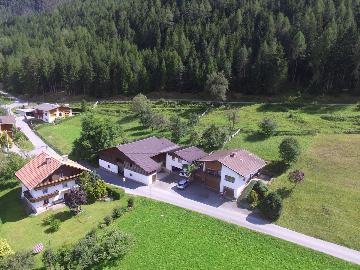 Idyllisches Ferienhaus 1000 m ü.M. mit Bergblick!