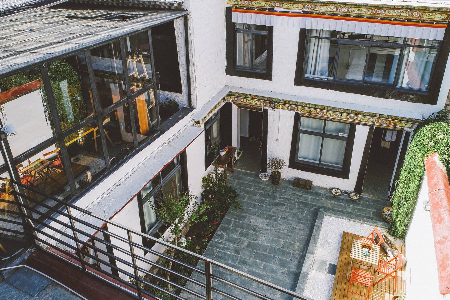 清舍民宿—【无形】大床房 简约而不简单的黑白灰空间(无窗) - huizen