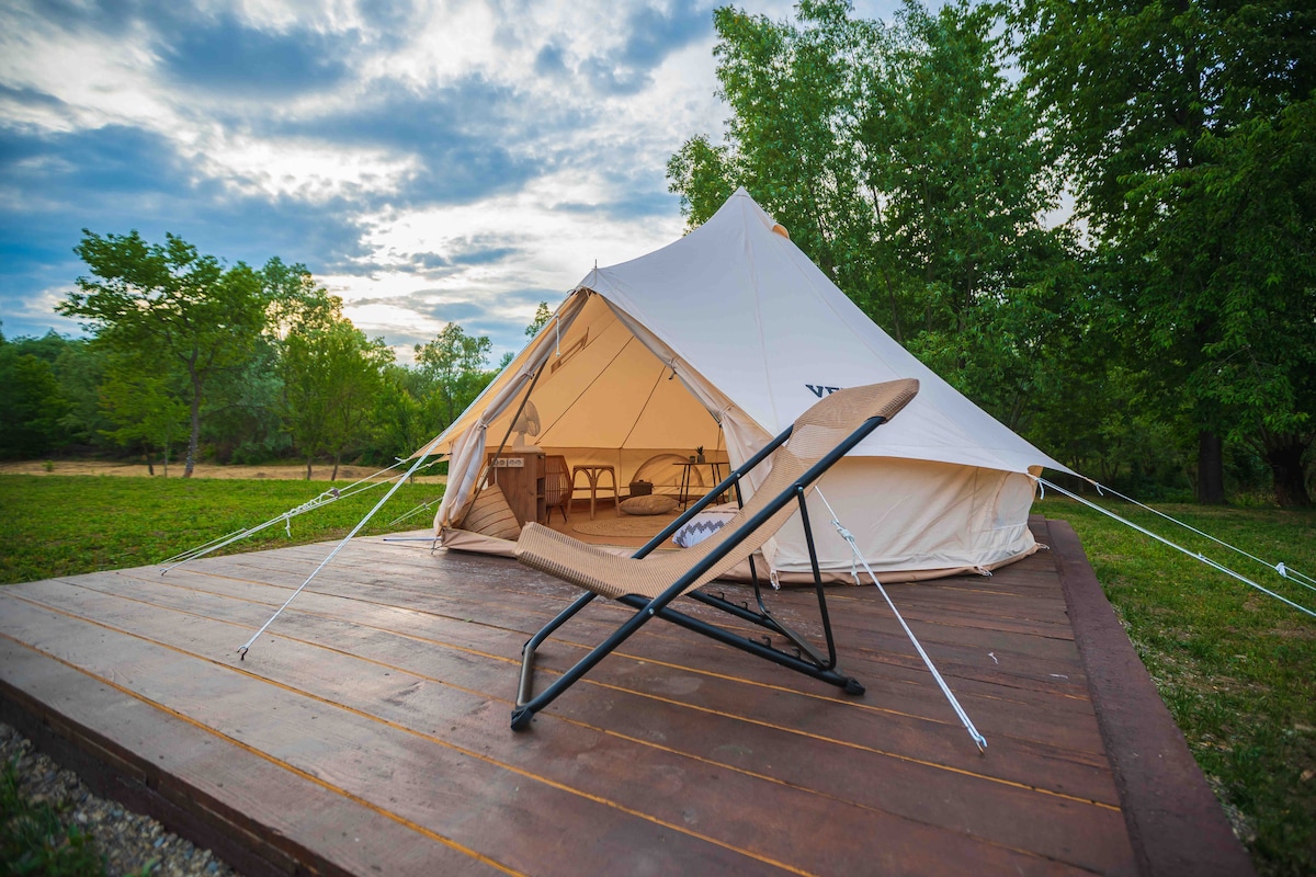 Glamping La Octav