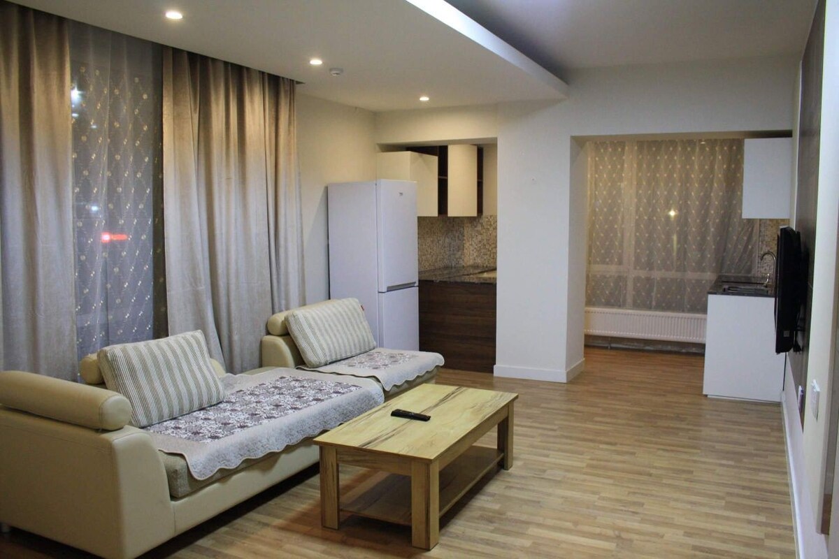 1 bedroom self catering entire apartment