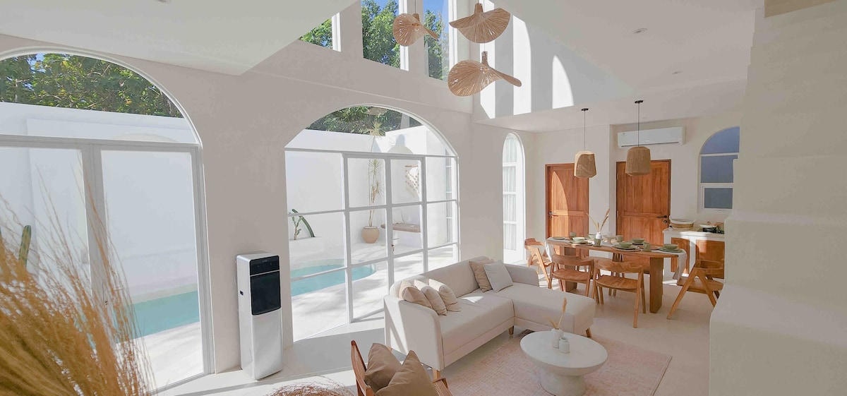 Jimbaran Brand New Luxury Mediterranean Villa