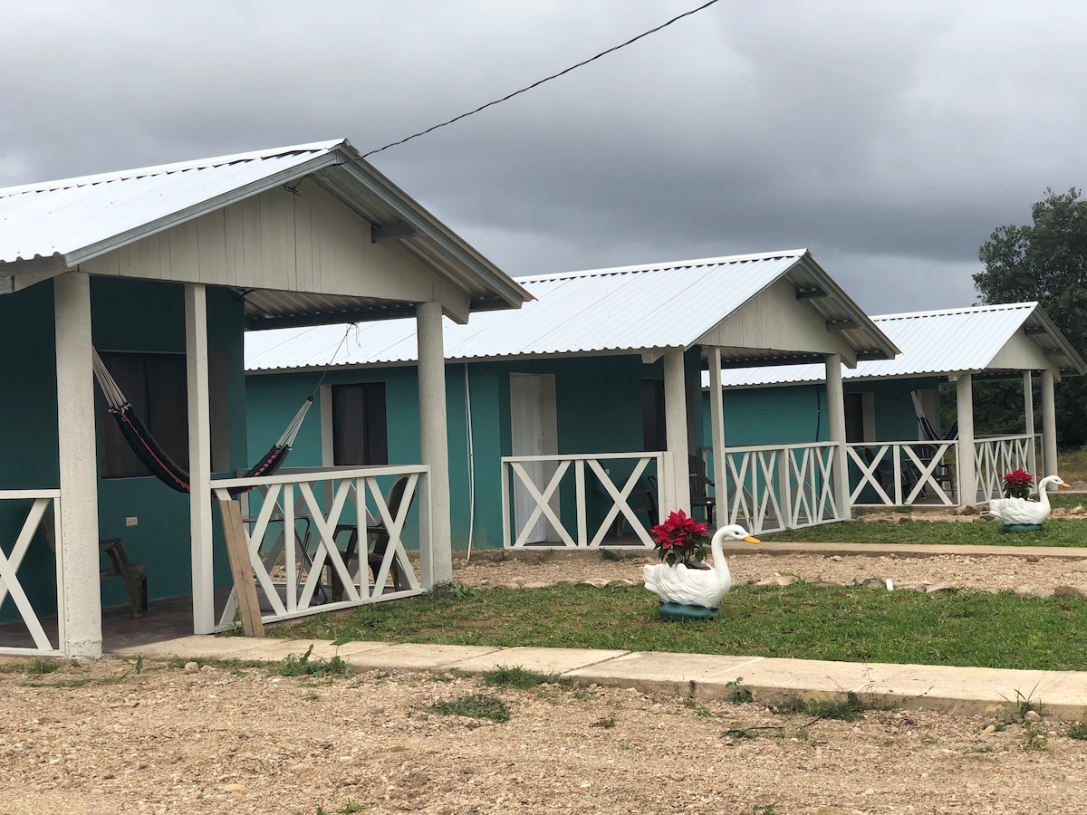 KELUCAR Cabaña (Cabin) No. 1